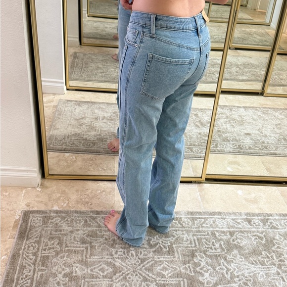 Light Wash Double-Seam Straight Women's Jeans 25”-26” waist denim - Picture 2 of 4